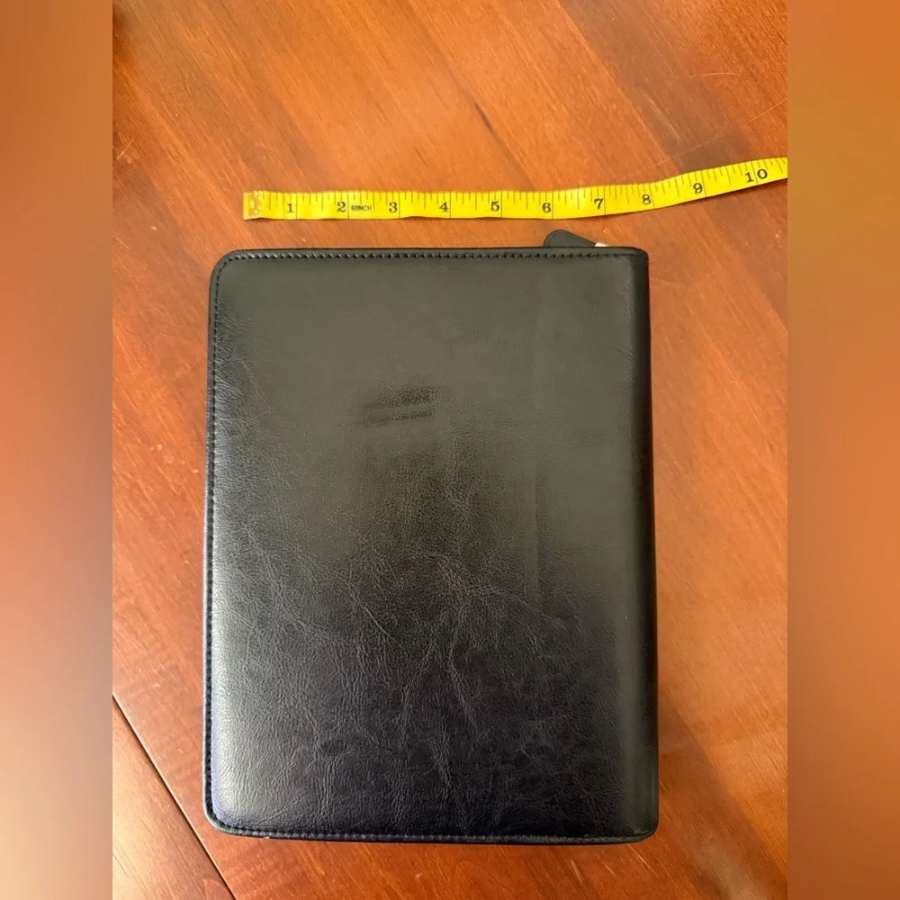 Vintage At a Glance Binder